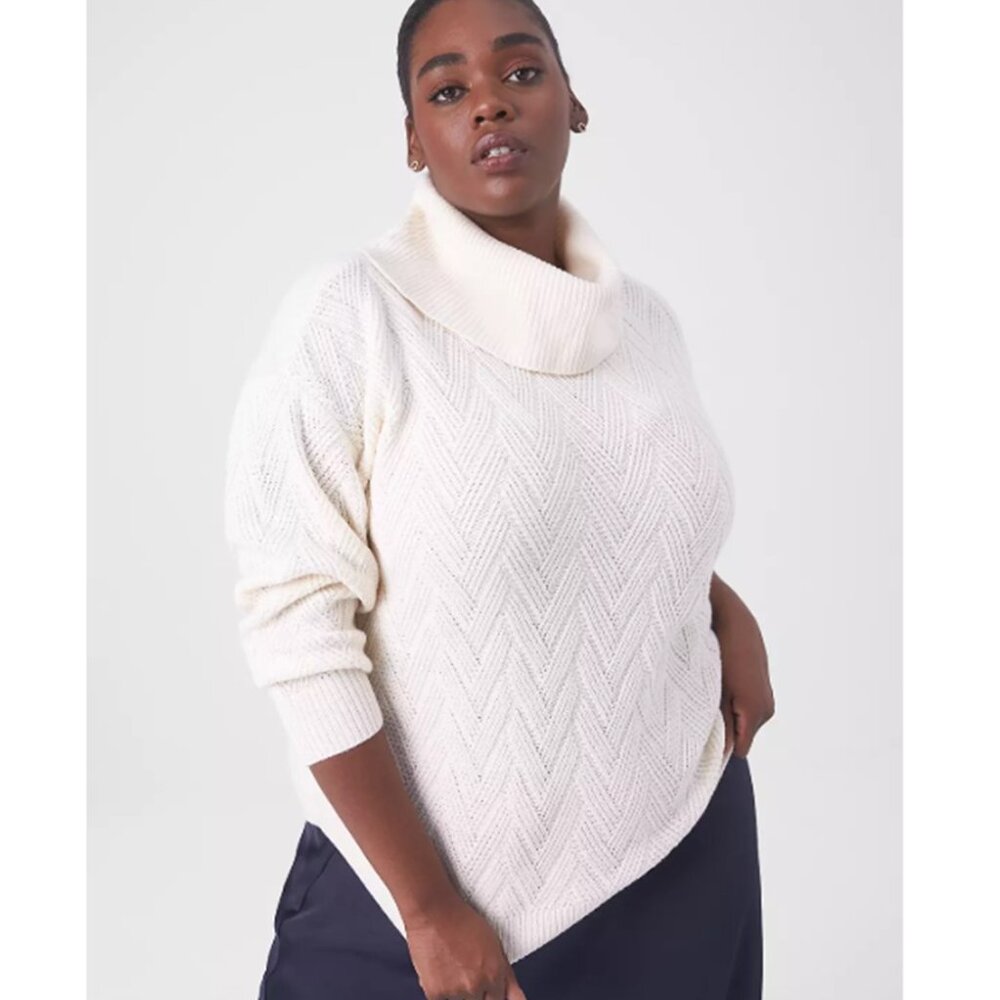 LANE BRYANT NWT Size 14/16 Cream Classic Long-Sleeve Cowl-Neck Textured Pullover